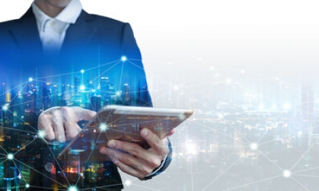 Đề nghị không gộp chức năng công chứng vào trung tâm giao dịch nhà đất